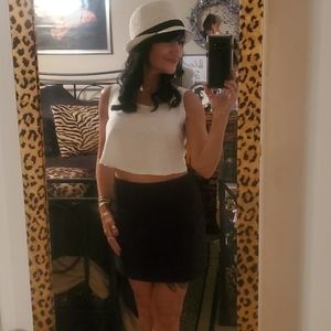 Cute White and black Straw Hat! SZ Small